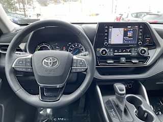 imgi_12_6986b496a0456624438c41de 2020 Toyota Highlander