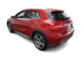 imgi_14_69868b39a04566244324871a-ISOLATED 2015 Mercedes-Benz GLA