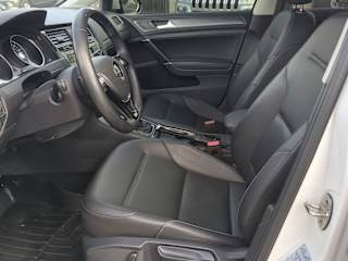 imgi_20_69054706cc9c8aebadbefbde 2021 Volkswagen Golf