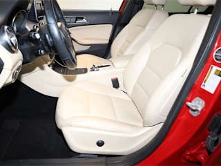 imgi_20_69868b3aa04566244324a0f7 2015 Mercedes-Benz GLA