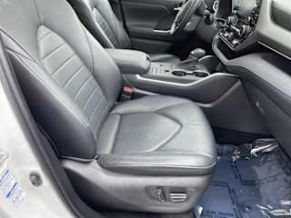 imgi_20_6986b496a0456624438c410b 2020 Toyota Highlander