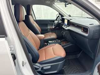 imgi_21_694bf222a7e099ab6a65a433 2024 Ford Maverick