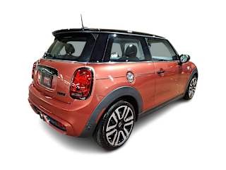 imgi_24_6915e0ab39f000993ad25f80-ISOLATED 2021 MINI Cooper