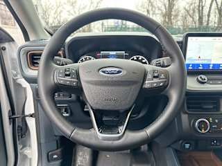 imgi_24_694bf216a7e099ab6a64e9d3 2024 Ford Maverick