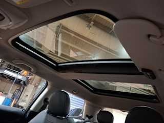 imgi_28_6915e0ab39f000993ad2565a 2021 MINI Cooper