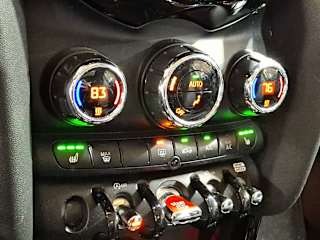 imgi_29_6915e0ab39f000993ad259fc 2021 MINI Cooper