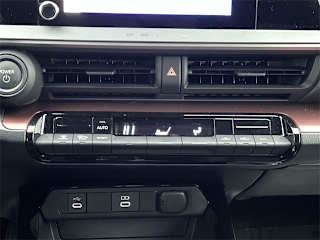 imgi_33_694bcc70a7e099ab6aff7bb6 2026 Toyota Prius PHEV