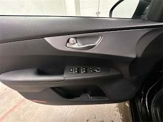 imgi_33_6981f6dfaf8ad87aa6d9db72 2022 Kia Forte