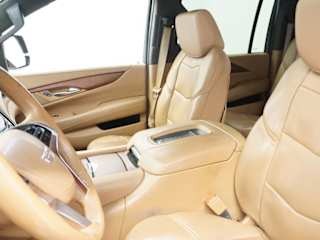 imgi_34_698129d1af8ad87aa6f492cb 2017 Cadillac Escalade