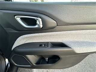 imgi_35_694406cfa7e099ab6af19cb9 2022 Jeep Compass