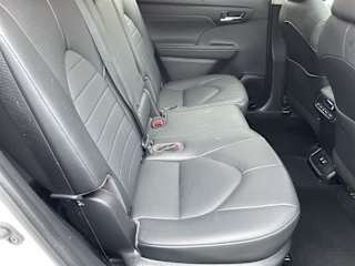 imgi_35_6986b495a0456624438c2fac 2020 Toyota Highlander