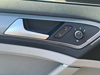 imgi_4_69867d8da045662443f59bb4 1/18 2018 Volkswagen Golf Alltrack