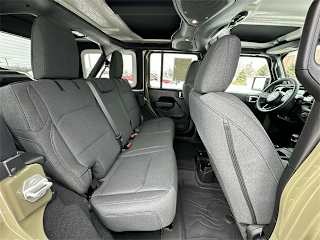 imgi_6_6982ccdbaf8ad87aa6bb570f 2026 Jeep Wrangler