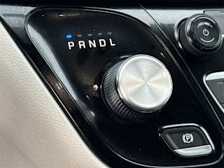 imgi_9_695c5d5ba7e099ab6ac75e4d 2022 Chrysler Voyager