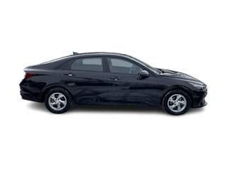 2023 Hyundai Elantra - Image 23