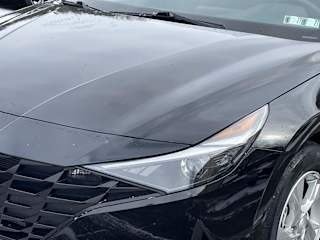2023 Hyundai Elantra - Image 20