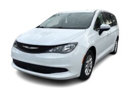 2022 Chrysler Voyager